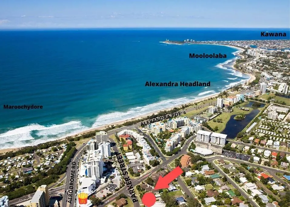 300M To Beach*Pets Allowed*Boho Beach Shack Maroochydore Australia